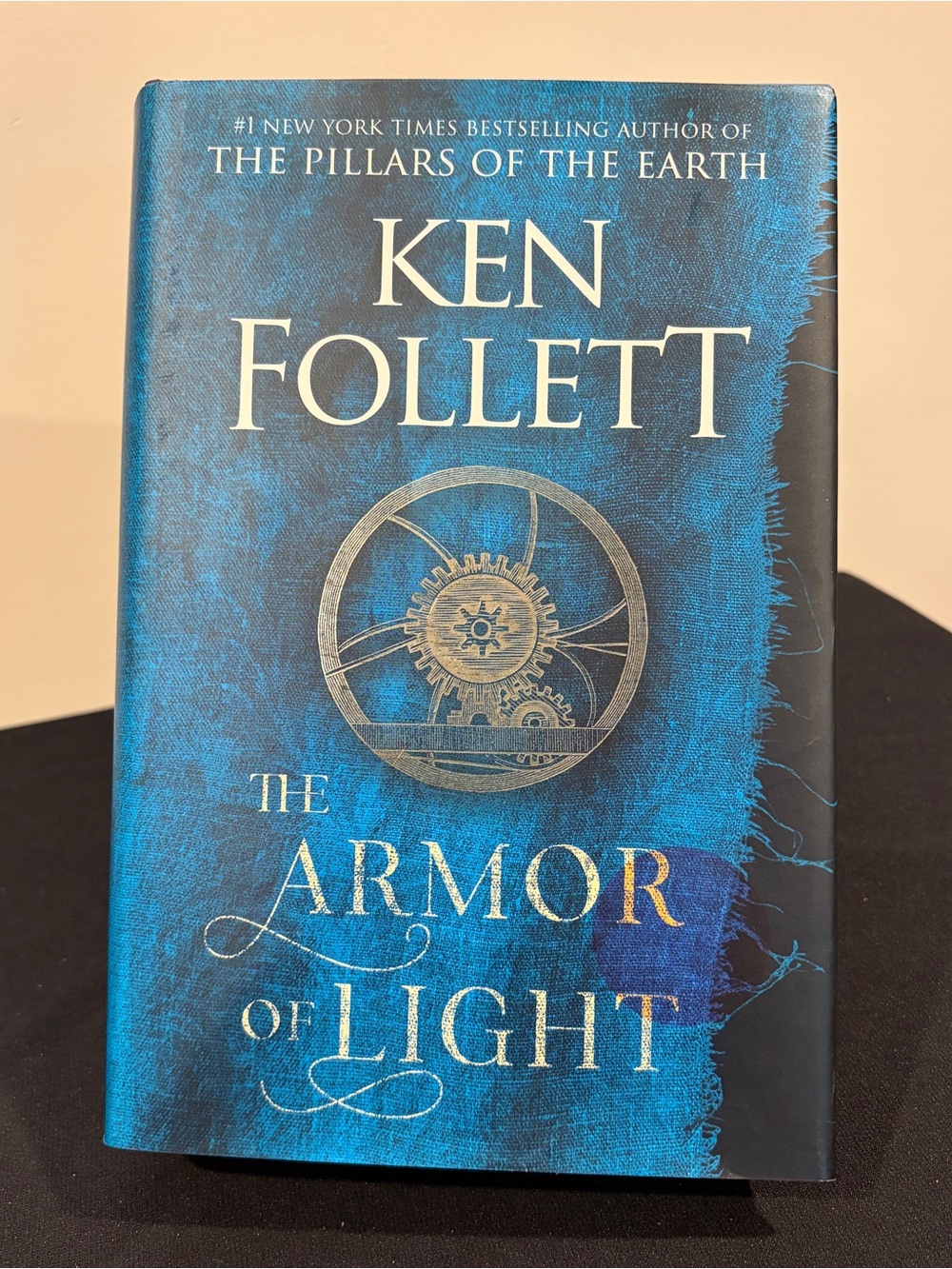 The Armor of Light by Ken Follett 2023 HC/DJ 1st Edition 1st Print Like New